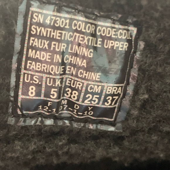 Vintage Sketchers thinsulate woman’s boots size 8 “one of a kind” - Picture 14 of 16